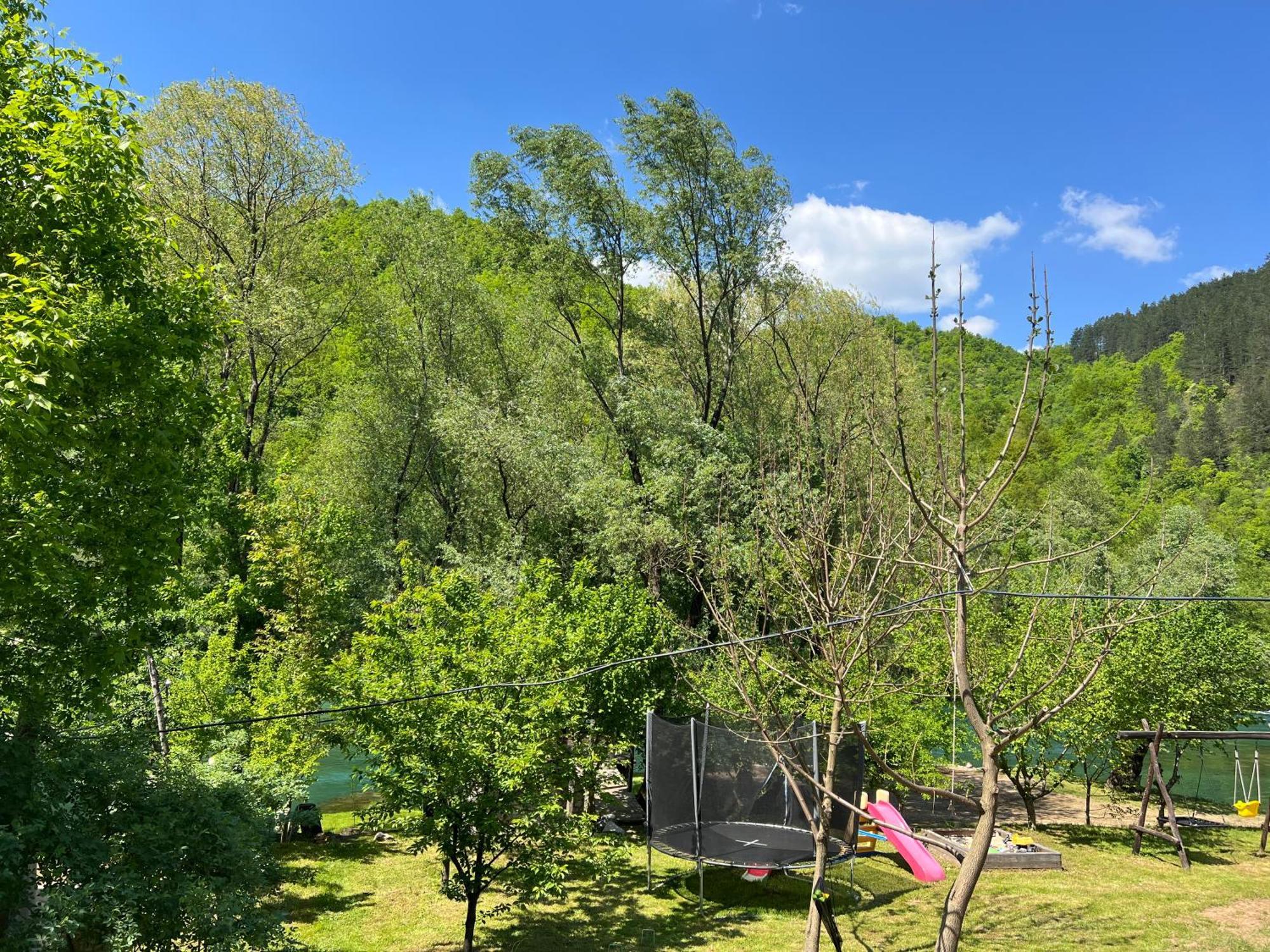 Anur Apartment Bihać Zewnętrze zdjęcie