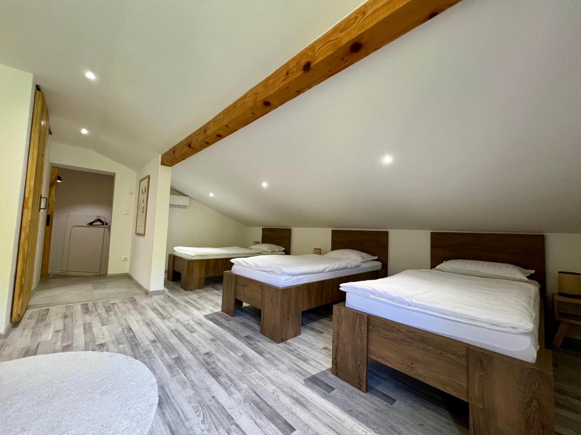 Anur Apartment Bihać Zewnętrze zdjęcie