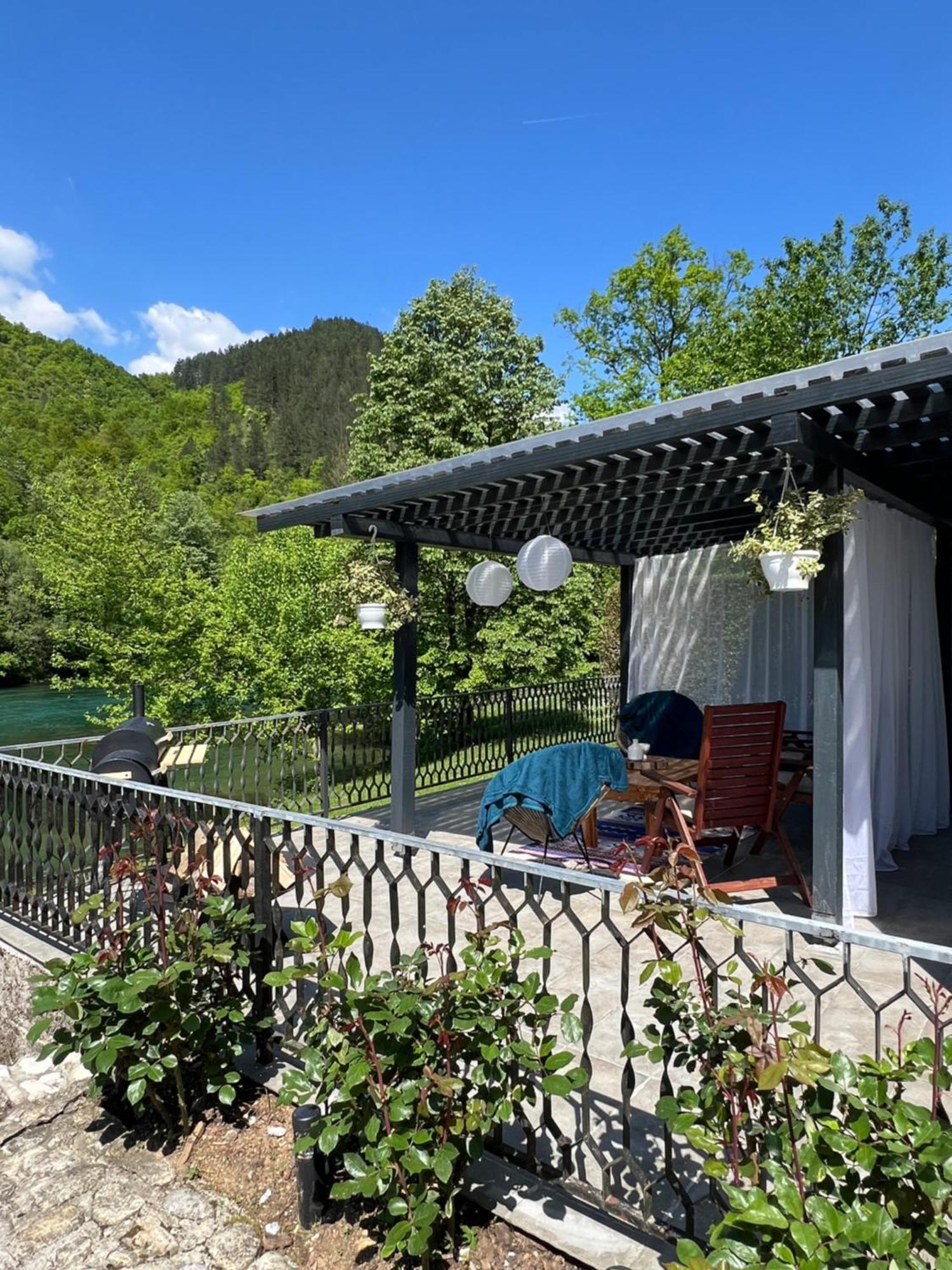 Anur Apartment Bihać Zewnętrze zdjęcie