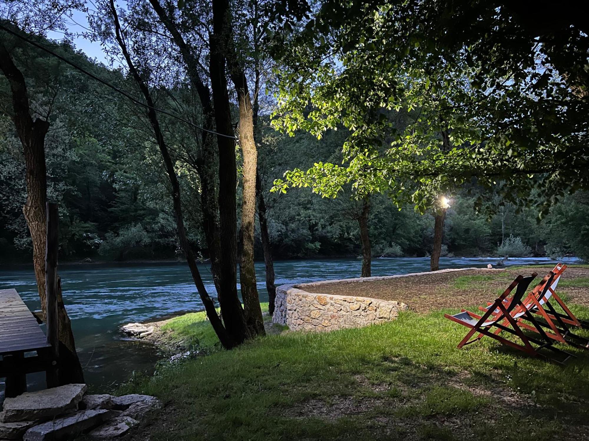 Anur Apartment Bihać Zewnętrze zdjęcie